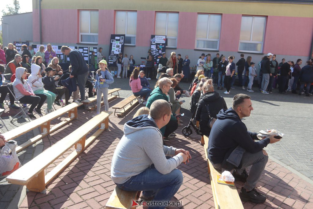 Festyn Bezpieczni z Szóstką [01.10.2022] - zdjęcie #74 - eOstroleka.pl