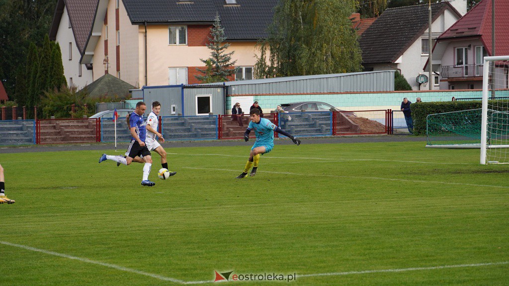 Narew Ostrołęka vs KS CK Troszyn - zdjęcie #7 - eOstroleka.pl