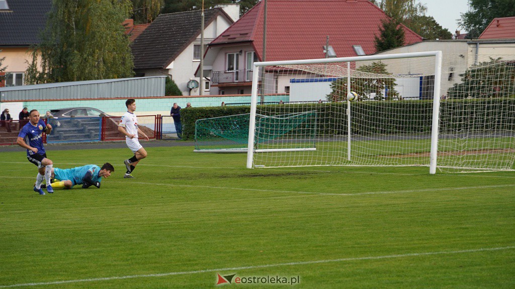 Narew Ostrołęka vs KS CK Troszyn - zdjęcie #5 - eOstroleka.pl