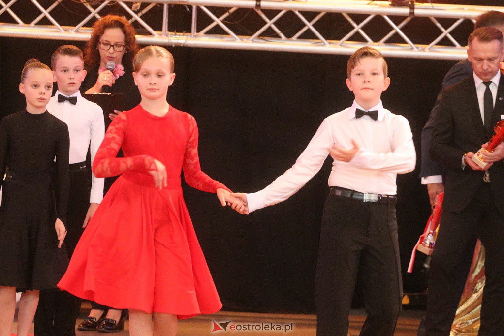 Turniej tańca towarzyskiego O Złotą Podwiązkę [01.10.2022] - zdjęcie #2 - eOstroleka.pl