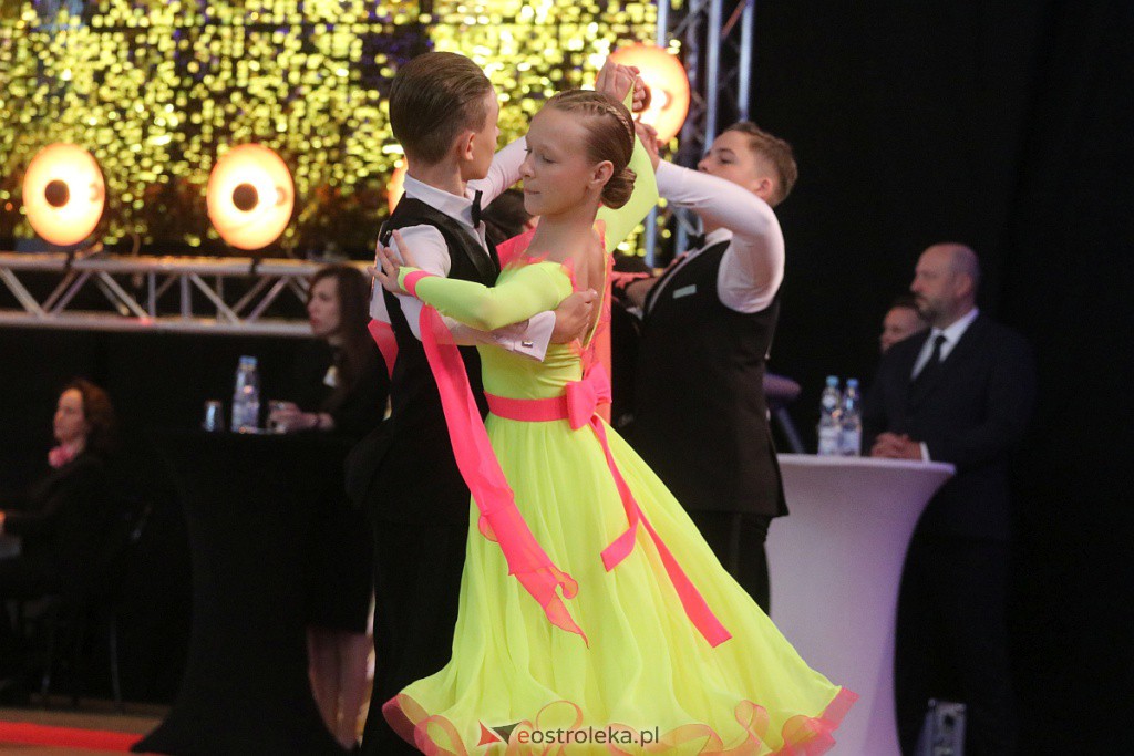 Turniej tańca towarzyskiego O Złotą Podwiązkę [01.10.2022] - zdjęcie #48 - eOstroleka.pl
