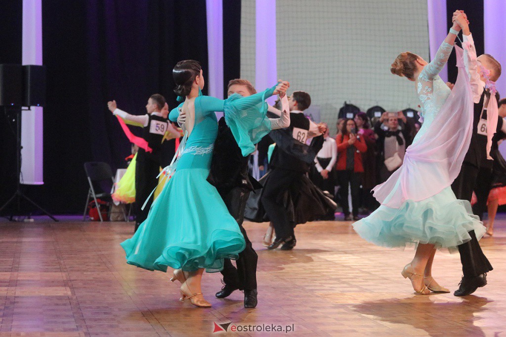 Turniej tańca towarzyskiego O Złotą Podwiązkę [01.10.2022] - zdjęcie #52 - eOstroleka.pl