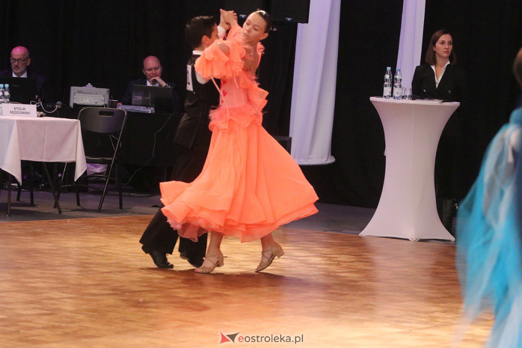 Turniej tańca towarzyskiego O Złotą Podwiązkę [01.10.2022] - zdjęcie #72 - eOstroleka.pl