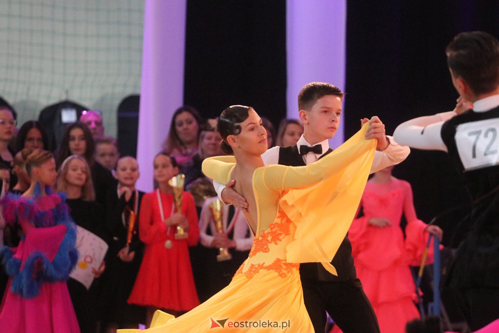 Turniej tańca towarzyskiego O Złotą Podwiązkę [01.10.2022] - zdjęcie #91 - eOstroleka.pl