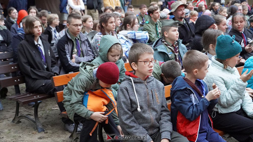 Koncert zespołu Wołosatki w Zagrodzie Kurpiowskiej w Kadzidle [1.10.2022] - zdjęcie #44 - eOstroleka.pl