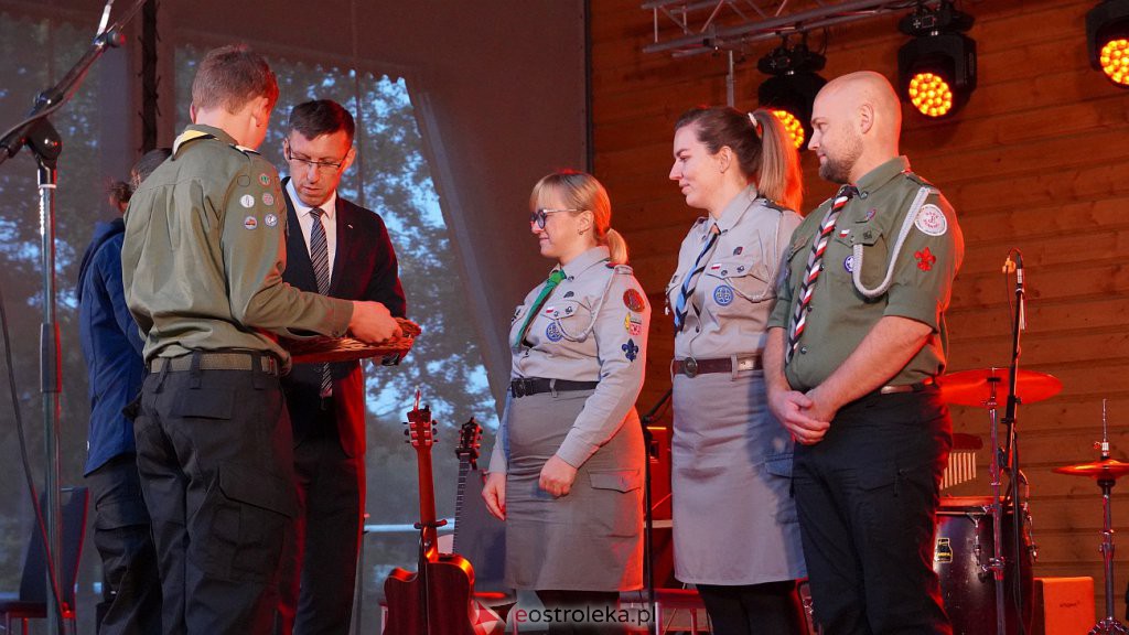 Koncert zespołu Wołosatki w Zagrodzie Kurpiowskiej w Kadzidle [1.10.2022] - zdjęcie #42 - eOstroleka.pl