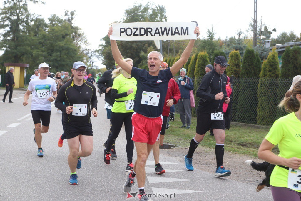 Bieg w hołdzie marynarzom i ułanom [02.10.2022] - zdjęcie #8 - eOstroleka.pl