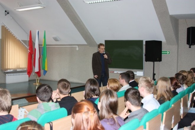 Konkurs z jęz. ang ZKN - zdjęcie #23 - eOstroleka.pl