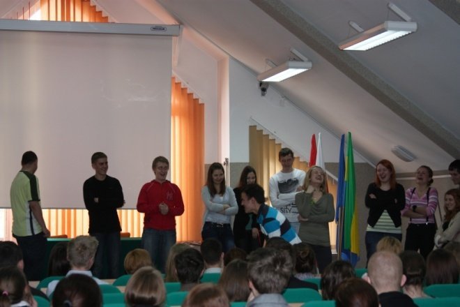 Konkurs z jęz. ang ZKN - zdjęcie #18 - eOstroleka.pl