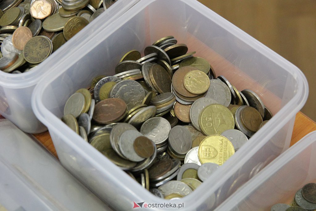 Zaglądamy na giełdę kolekcjonerską. Jakie dziś można było znaleźć skarby? [02.10.2022] - zdjęcie #51 - eOstroleka.pl