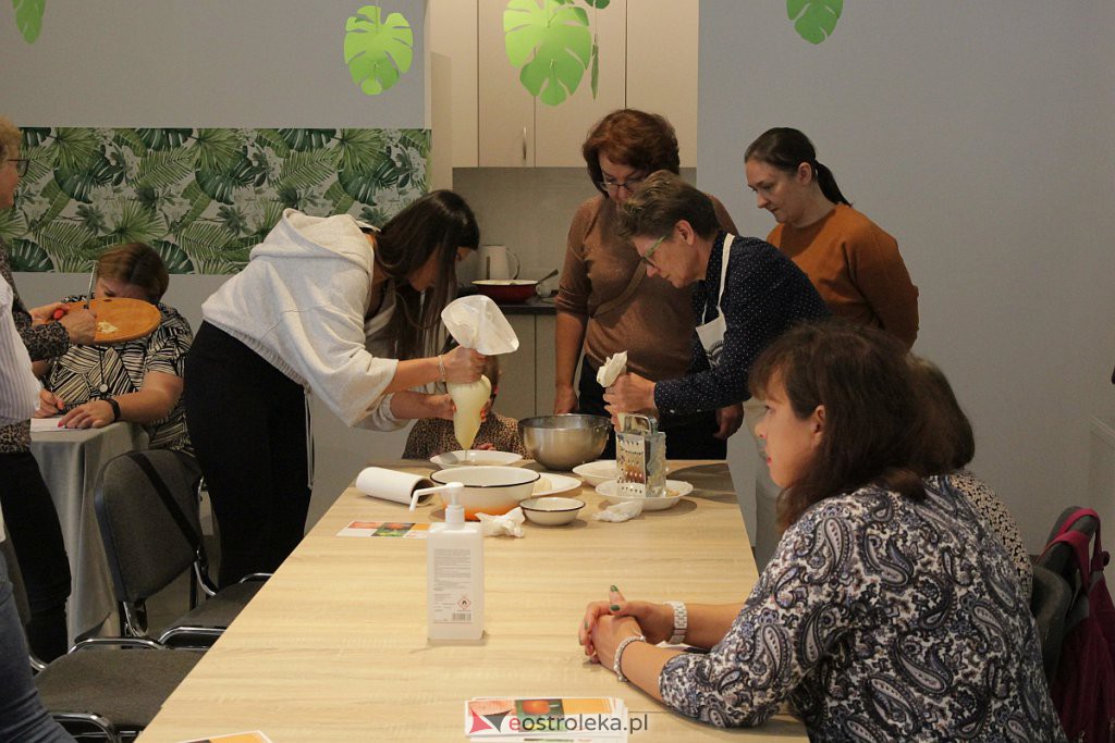 Kurpiowska “Etnokuchnia” serwowała dziś pyszną zupę malon z rejbakami [02.10.2022] - zdjęcie #20 - eOstroleka.pl