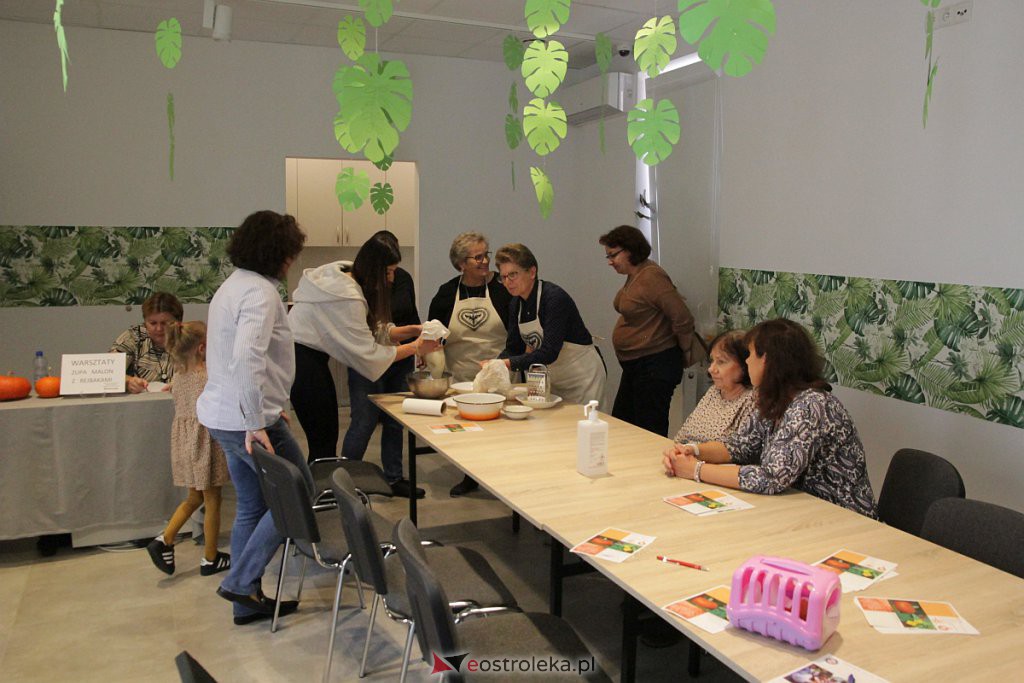 Kurpiowska “Etnokuchnia” serwowała dziś pyszną zupę malon z rejbakami [02.10.2022] - zdjęcie #7 - eOstroleka.pl