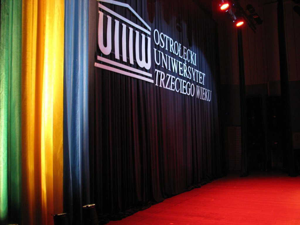 Inauguracja roku akademickiego Ostrołęckiego Uniwersytecie Trzeciego Wieku - zdjęcie #8 - eOstroleka.pl