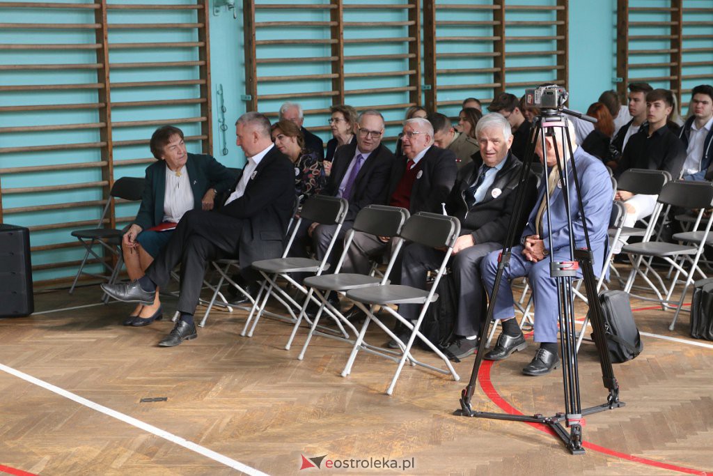 Konferencja popularnonaukowa w ZSZ Nr 2 [6.10.2022] - zdjęcie #7 - eOstroleka.pl