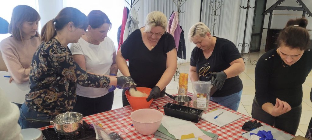 Tradycyjne metody wypieku chleba w kuchni rolnika - zdjęcie #4 - eOstroleka.pl