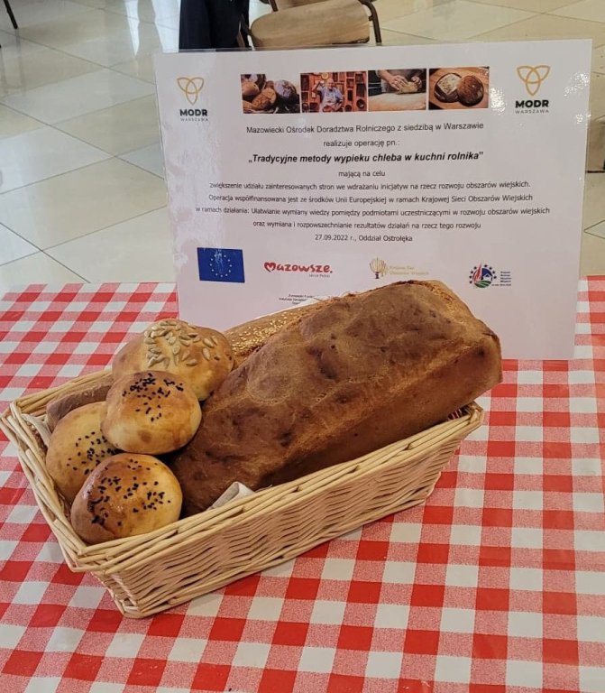 Tradycyjne metody wypieku chleba w kuchni rolnika - zdjęcie #14 - eOstroleka.pl