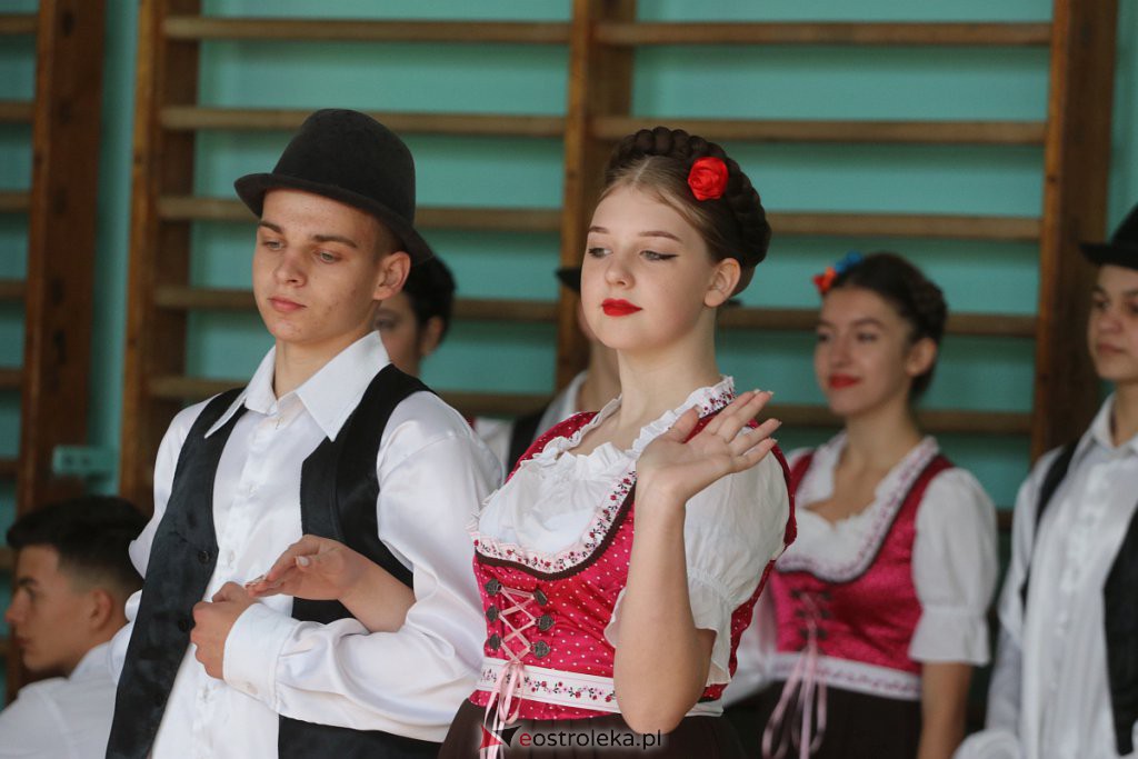 Jubileusz 60-lecia ZSZ 2 w Ostrołęce [07.10.2022] - zdjęcie #93 - eOstroleka.pl