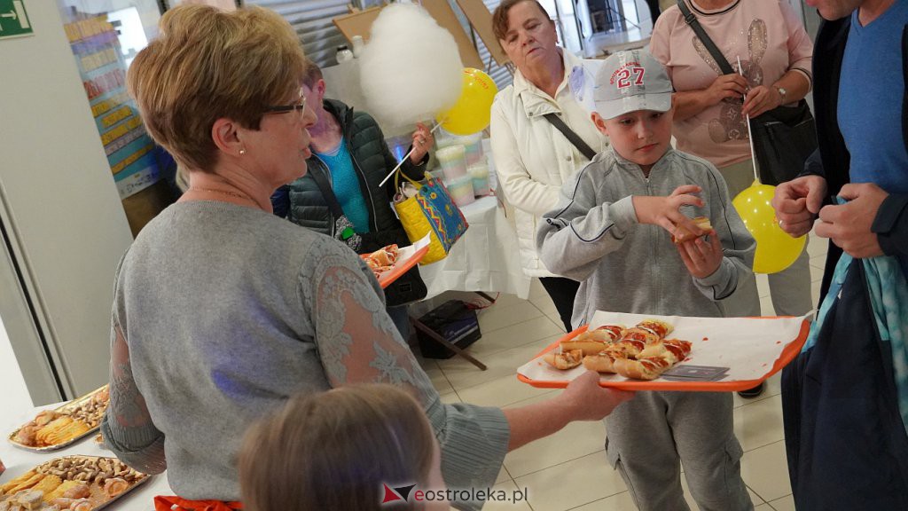 7. urodziny Hali Targowej Feniks w Ostrołęce [8.10.2022] - zdjęcie #62 - eOstroleka.pl
