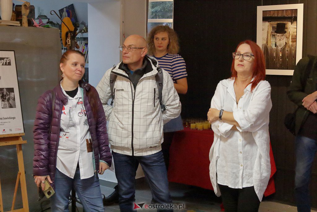 Święto fotografii w Ostrołęce. W Cafe Fusy i Galerii Wytwórnia otwarto nowe wystawy [08.10.2022] - zdjęcie #23 - eOstroleka.pl