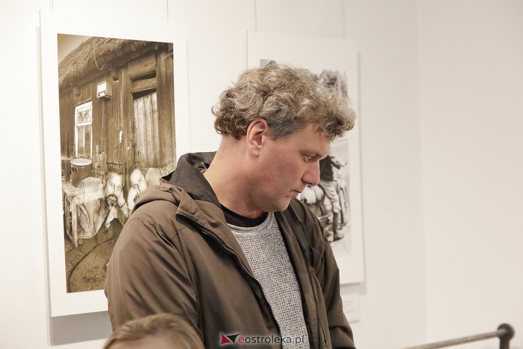 Święto fotografii w Ostrołęce. W Cafe Fusy i Galerii Wytwórnia otwarto nowe wystawy [08.10.2022] - zdjęcie #21 - eOstroleka.pl