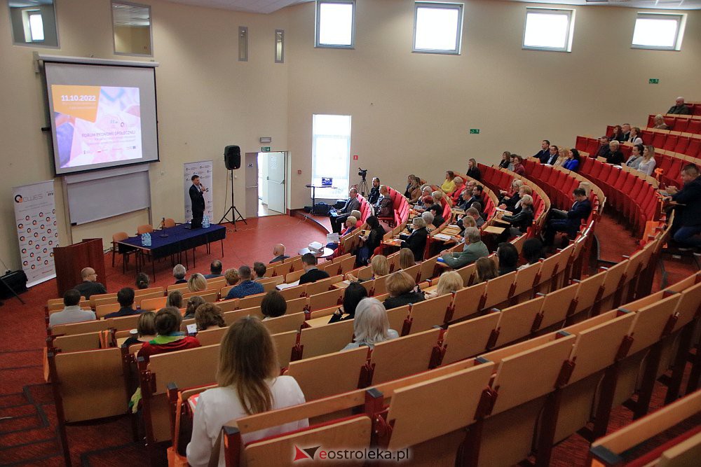 Forum Ekonomii Społecznej Północno-Wschodniego Mazowsza. Rozmawiali o ekonomii w rozwoju lokalnym [11.10.2022] - zdjęcie #30 - eOstroleka.pl