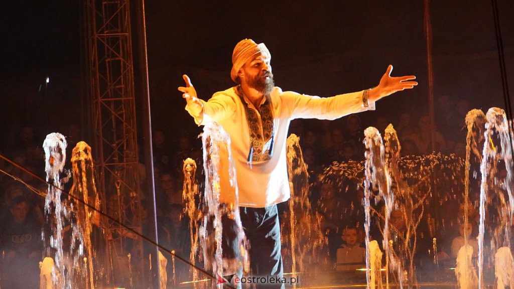 Cyrk na wodzie Waterland w Ostrołęce [14.10.2022] - zdjęcie #112 - eOstroleka.pl