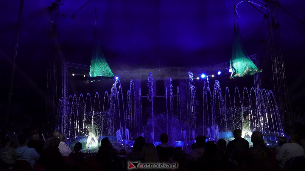 Cyrk na wodzie Waterland w Ostrołęce [14.10.2022] - zdjęcie #76 - eOstroleka.pl