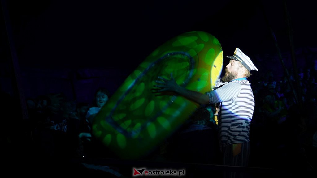 Cyrk na wodzie Waterland w Ostrołęce [14.10.2022] - zdjęcie #69 - eOstroleka.pl