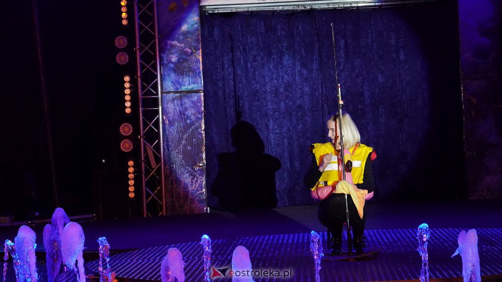 Cyrk na wodzie Waterland w Ostrołęce [14.10.2022] - zdjęcie #61 - eOstroleka.pl