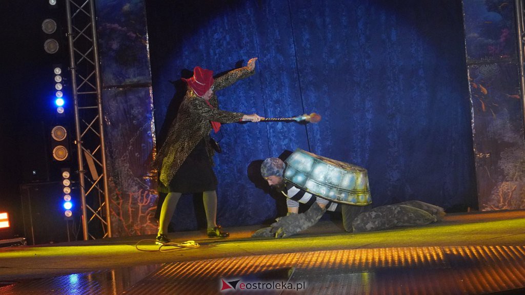Cyrk na wodzie Waterland w Ostrołęce [14.10.2022] - zdjęcie #43 - eOstroleka.pl