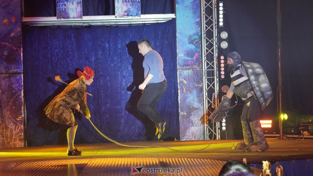 Cyrk na wodzie Waterland w Ostrołęce [14.10.2022] - zdjęcie #39 - eOstroleka.pl
