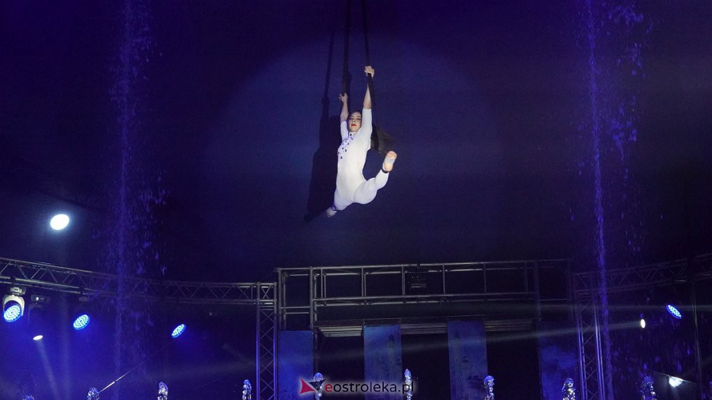Cyrk na wodzie Waterland w Ostrołęce [14.10.2022] - zdjęcie #31 - eOstroleka.pl
