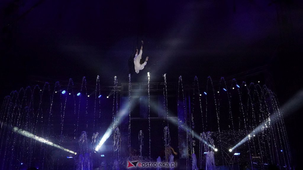 Cyrk na wodzie Waterland w Ostrołęce [14.10.2022] - zdjęcie #28 - eOstroleka.pl