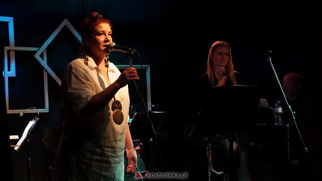 Koncert piosenek Kazimierza Dłuskiego Tylko nie mów [14.10.2022] - zdjęcie #16 - eOstroleka.pl
