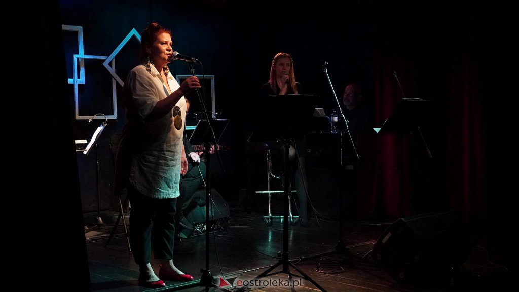 Koncert piosenek Kazimierza Dłuskiego Tylko nie mów [14.10.2022] - zdjęcie #15 - eOstroleka.pl