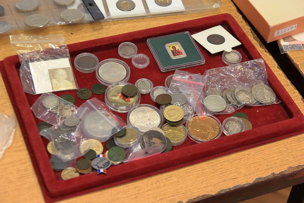 Kolekcjonerska giełda w Klubie Lokator. Co dziś było w ofercie? [16.10.2022] - zdjęcie #21 - eOstroleka.pl