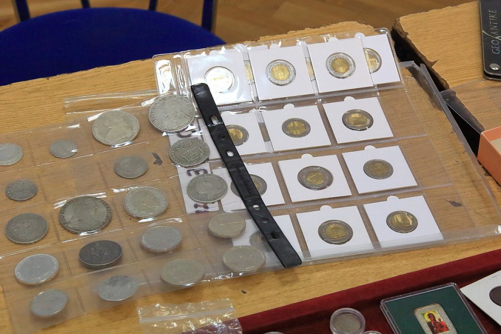 Kolekcjonerska giełda w Klubie Lokator. Co dziś było w ofercie? [16.10.2022] - zdjęcie #18 - eOstroleka.pl