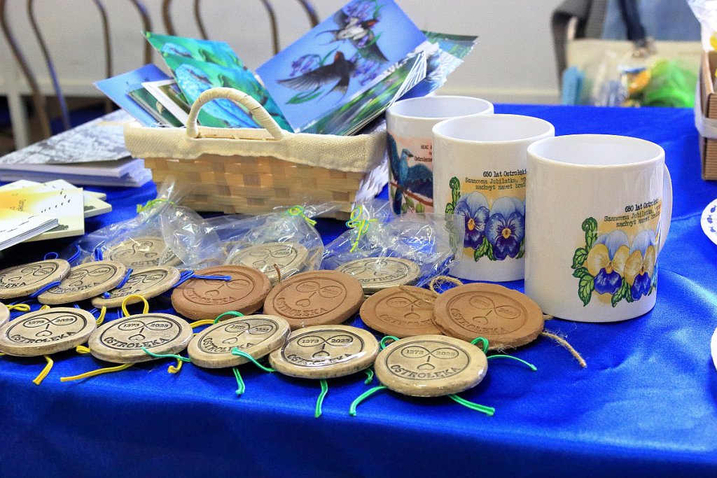 Kolekcjonerska giełda w Klubie Lokator. Co dziś było w ofercie? [16.10.2022] - zdjęcie #11 - eOstroleka.pl