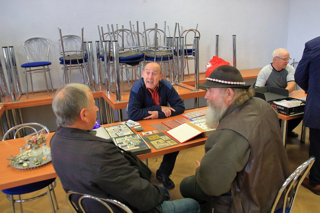 Kolekcjonerska giełda w Klubie Lokator. Co dziś było w ofercie? [16.10.2022] - zdjęcie #8 - eOstroleka.pl