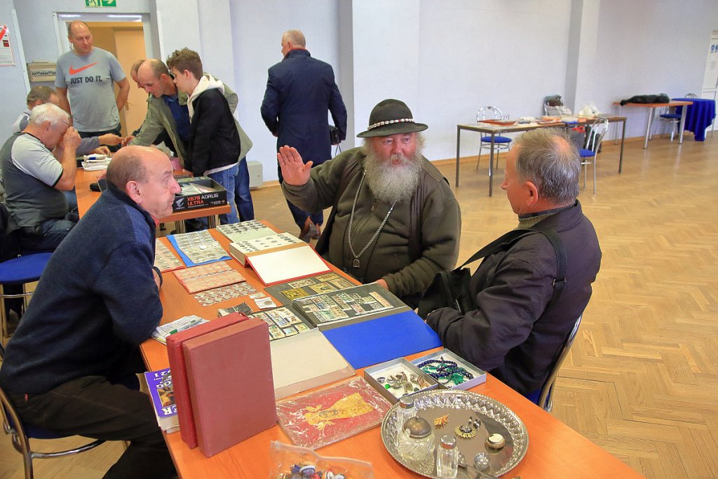 Kolekcjonerska giełda w Klubie Lokator. Co dziś było w ofercie? [16.10.2022] - zdjęcie #7 - eOstroleka.pl