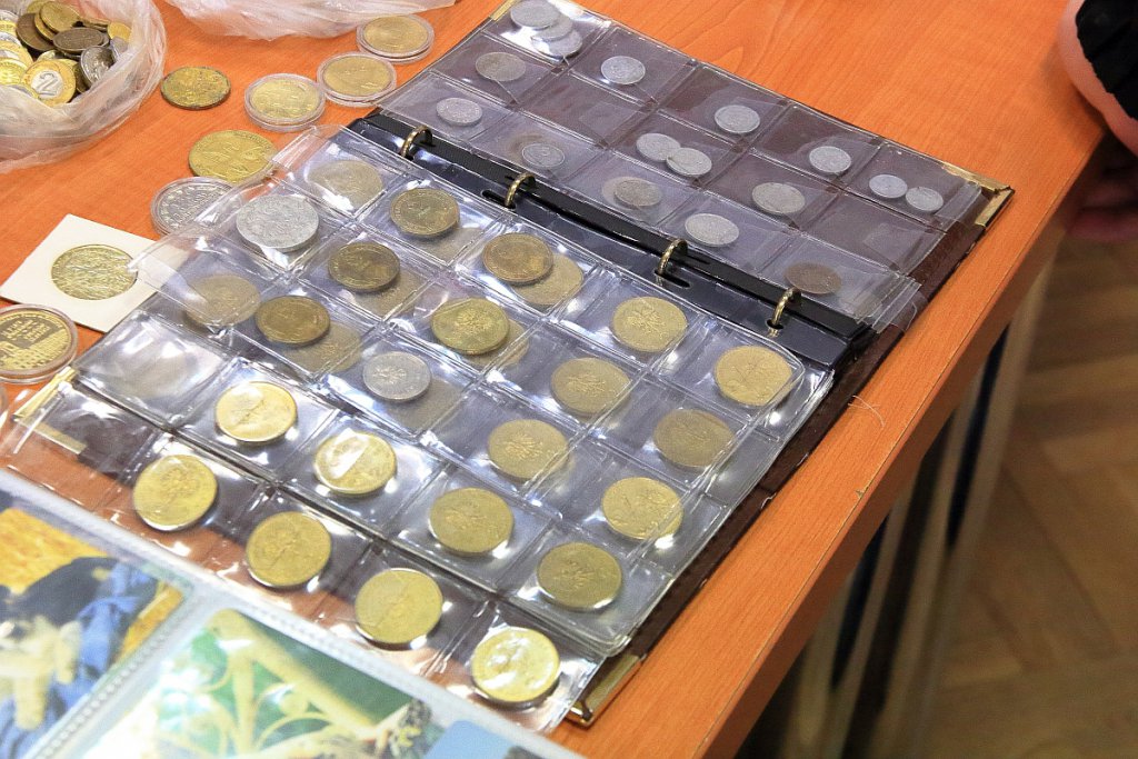 Kolekcjonerska giełda w Klubie Lokator. Co dziś było w ofercie? [16.10.2022] - zdjęcie #4 - eOstroleka.pl