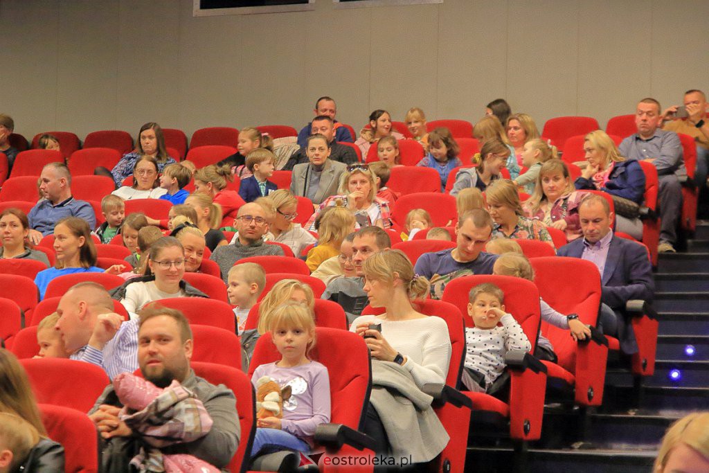 O przygodach Pimpusia Sadełko w Ostrołęckim Centrum Kultury [16.10.2022] - zdjęcie #17 - eOstroleka.pl