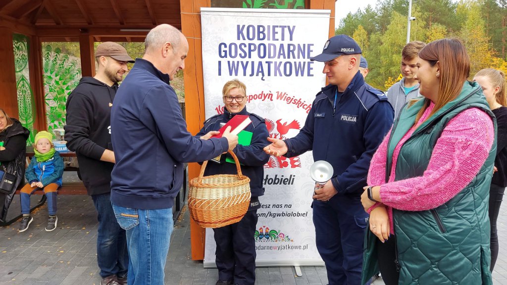 III Grzybobranie „Panienki za wysmukłym gonią borowikiem” [16.10.2022] - zdjęcie #11 - eOstroleka.pl