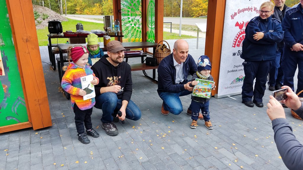 III Grzybobranie „Panienki za wysmukłym gonią borowikiem” [16.10.2022] - zdjęcie #1 - eOstroleka.pl