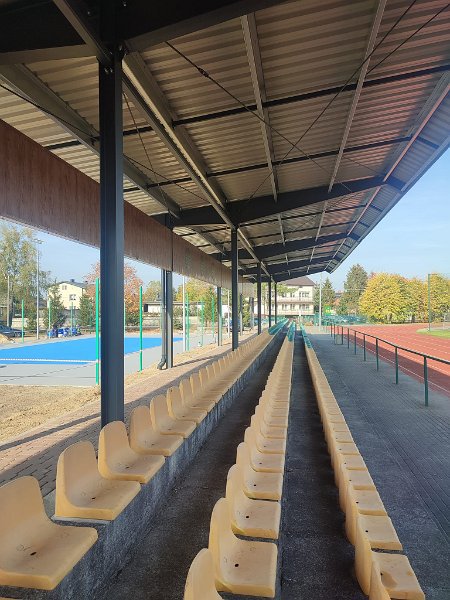 Kadzidło inwestuje w infrastrukturę sportową. Widać już efekty [18.10.2022] - zdjęcie #6 - eOstroleka.pl