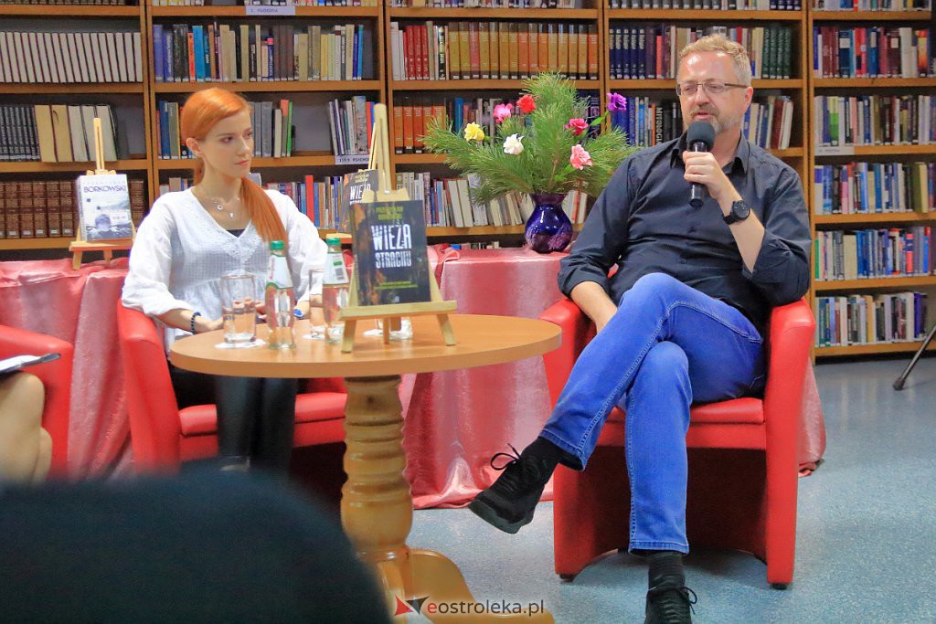 Przemysław Borkowski z wizytą w Ostrołęce. Tym razem nie w roli kabareciarza [18.10.2022] - zdjęcie #8 - eOstroleka.pl