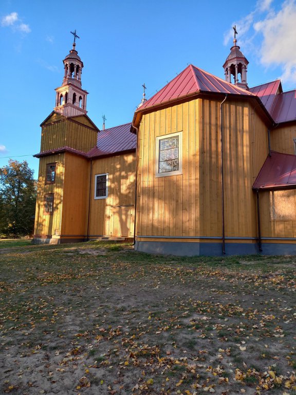 Renowacja zabytkowego kościoła pw. św. Anny w Dąbrówce - zdjęcie #3 - eOstroleka.pl