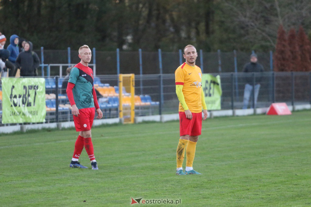 Finał Okręgowego PP KS CK Troszyn - Żbik Nasielsk [19.10.2022] - zdjęcie #74 - eOstroleka.pl