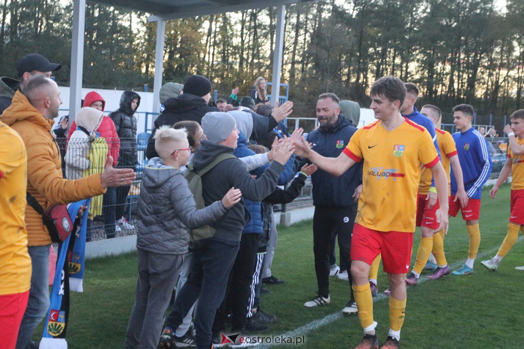 Finał Okręgowego PP KS CK Troszyn - Żbik Nasielsk [19.10.2022] - zdjęcie #46 - eOstroleka.pl