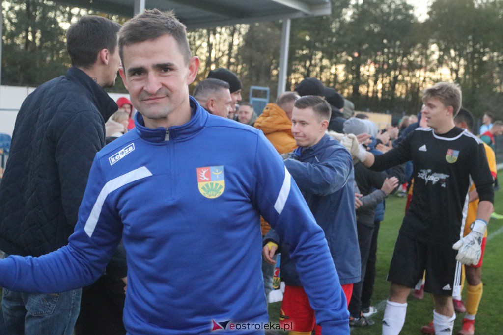Finał Okręgowego PP KS CK Troszyn - Żbik Nasielsk [19.10.2022] - zdjęcie #38 - eOstroleka.pl
